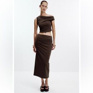 ZARA TEXTURED MIDI SKIRT